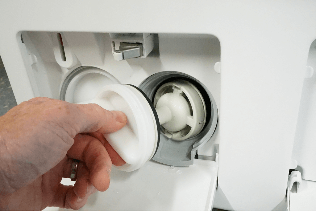 Не откручивается фильтр в стиральной машине Bauknecht